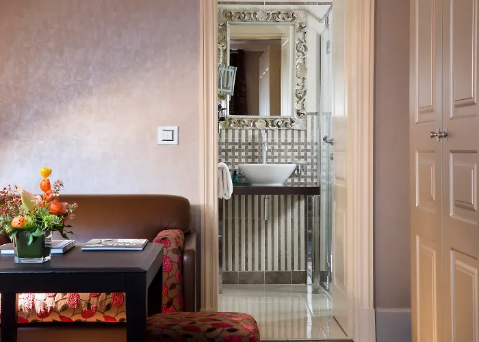 Hotel Ares Eiffel